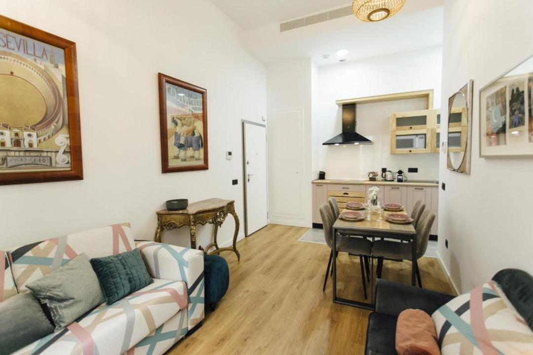 セビリアModern With Seasonal Swimming Pool- 1Bd 1Bth- Goyenetaアパートメント エクステリア 写真